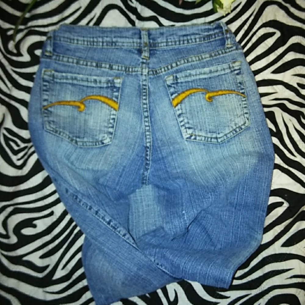 Jeans - Picture 2 of 2